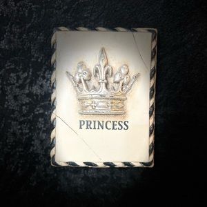 Sid Dickens tile that is retired